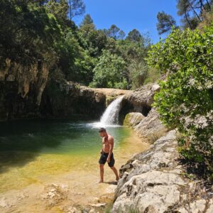 Domingo 7 de Junio - Gorgs y Cascadas Secretas - Fácil 7km y 200d+